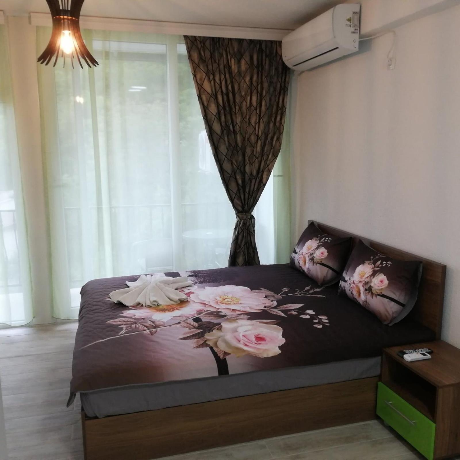 ستروغا Royal View Apartments المظهر الخارجي الصورة